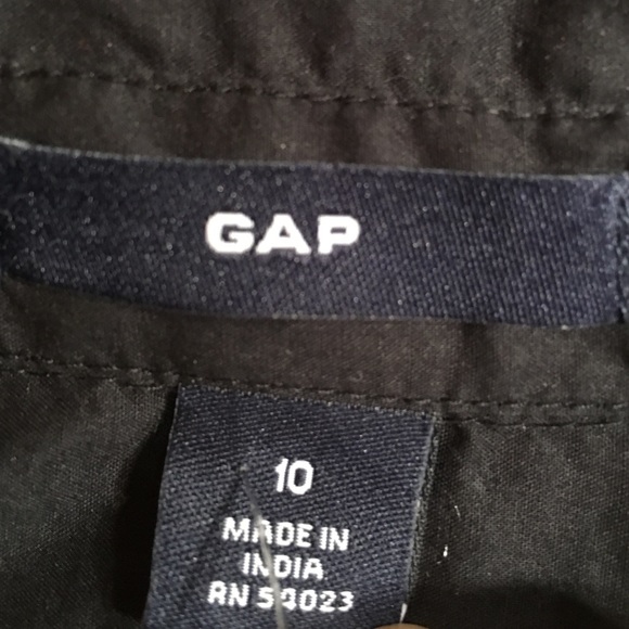 Gap Ruffled Button Down - Picture 3 of 4