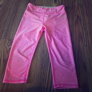 Girls athletic capris