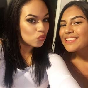 Meet your Posher, Roxy