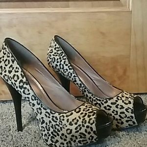 Express Platform Peeptoe Heels (NWOT)