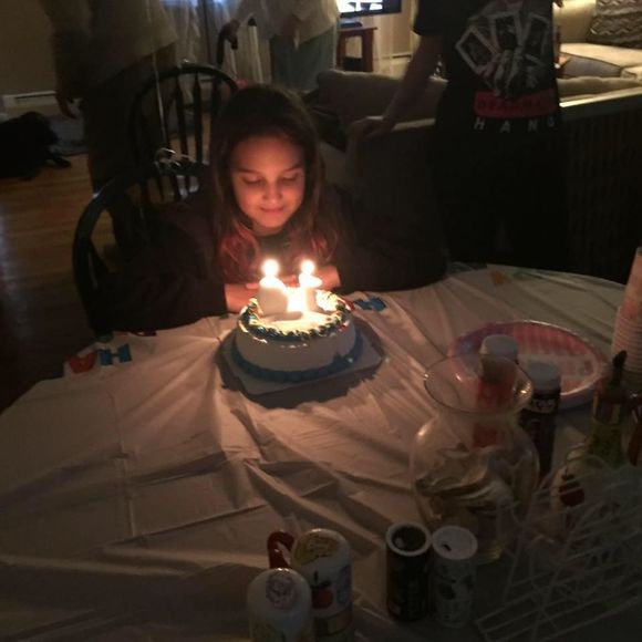 Meet your Posher, Channon - Picture 1 of 1