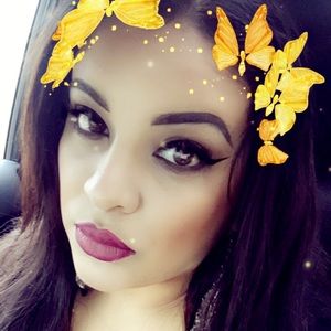 Meet your Posher, Karla