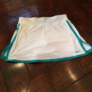 Nike tennis skirt