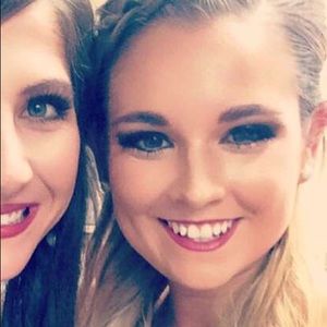 Meet your Posher, Molly