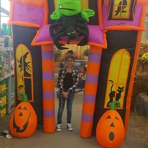 Meet your Posher, Jackie