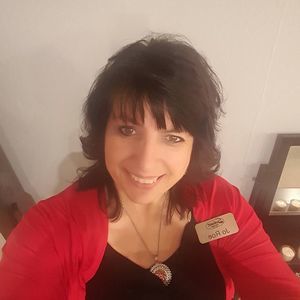 Meet your Posher, Joanna