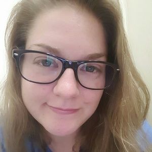 Meet your Posher, Deeanna