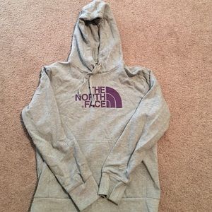 Grey North Face hoodie