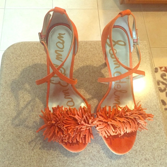 Sam Edelman fringe sandal size 9