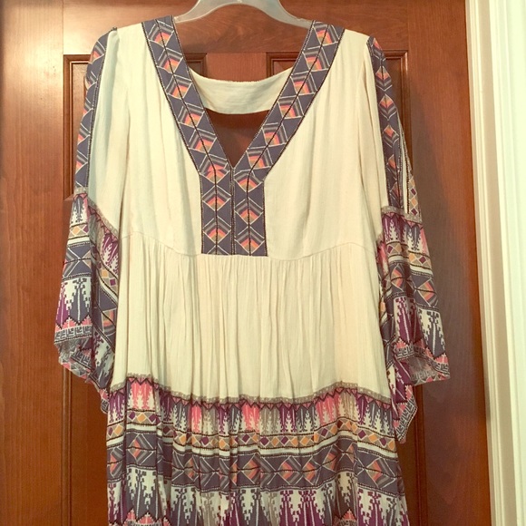 Free People Dresses & Skirts - Peasant Sleeve, open back boho dress by FP