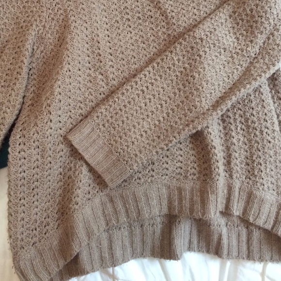 Brown Roxy sweater - Picture 2 of 3