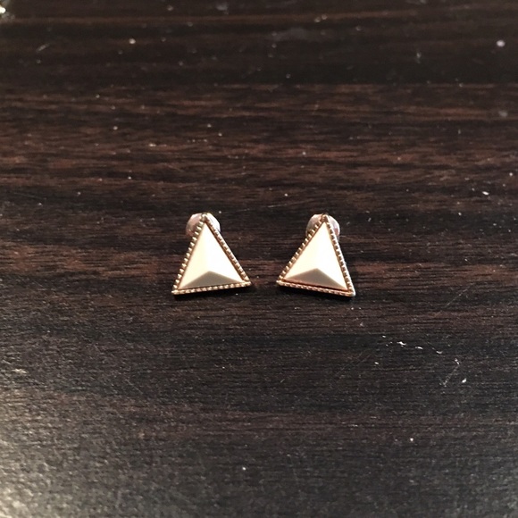 More mixed match earrings - Picture 3 of 4