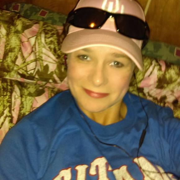 Meet your Posher, Heather - Picture 1 of 1