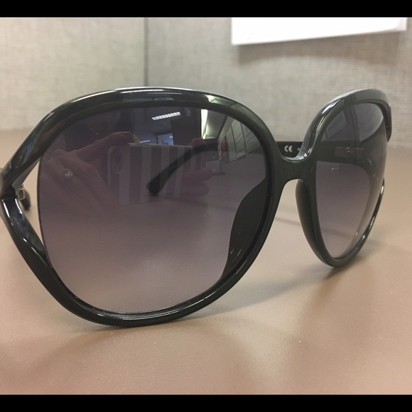 Michael Kors Jackie O style Sunglasses