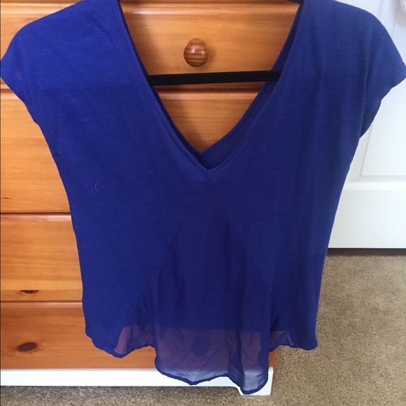 Blouse - Picture 2 of 3