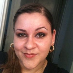 Meet your Posher, Asha