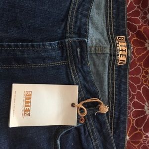 Sarah Jessica Parker Bitten Jeans, NWT, Size 18