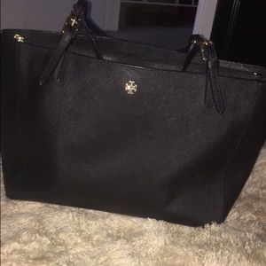 Authentic! Tory Burch 'York Buckle Tote'