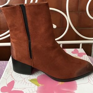 Brand New "El Paso" Boots