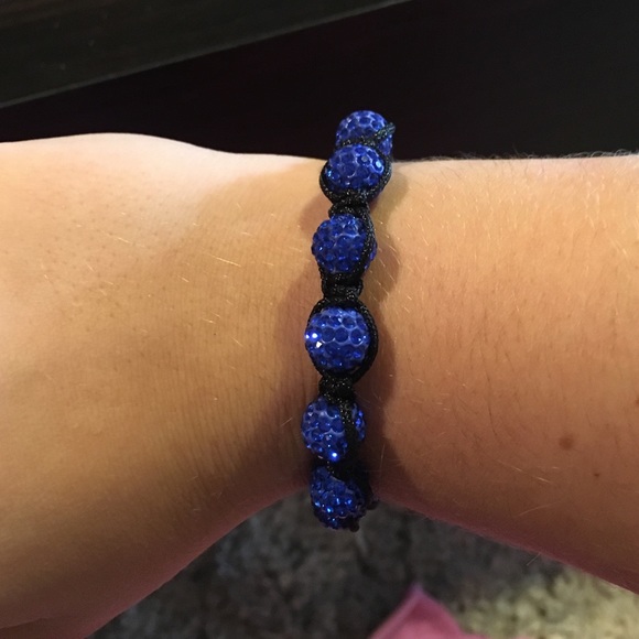 Blue studded bracelet - Picture 2 of 2