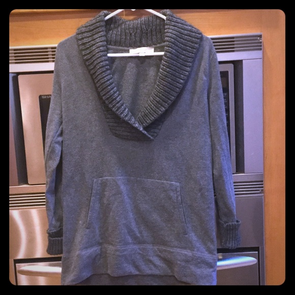 Loft gray sweater/sweatshirt, size S