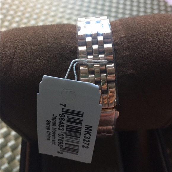 Michael Kors watch - Picture 4 of 4