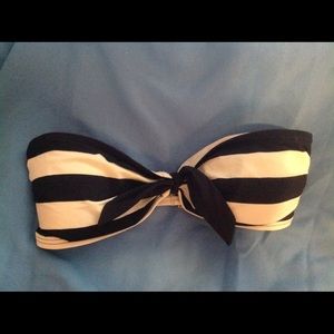 Swimming top