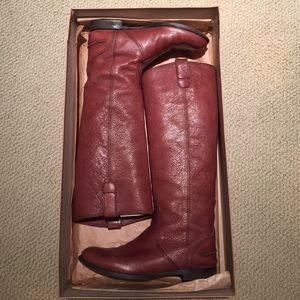 *MADEWELL ARCHIVE LEATHER BOOT IN MAHOGANY SIZE 7