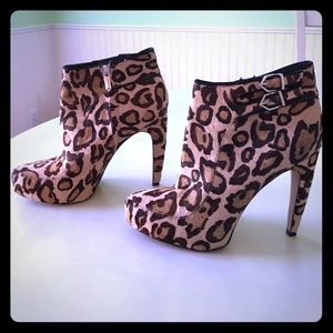 Sam Edelman Leopard hair bootie heels
