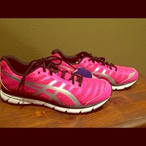 Brand new Asics!!