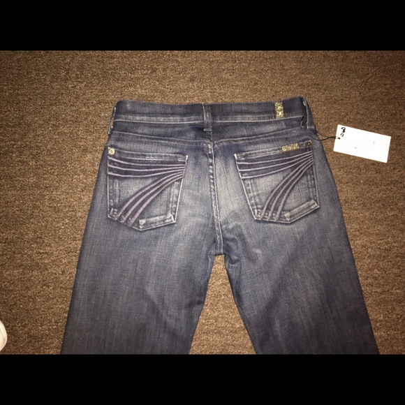 NWT! Seven for all Mankind dojo dark blue jeans
