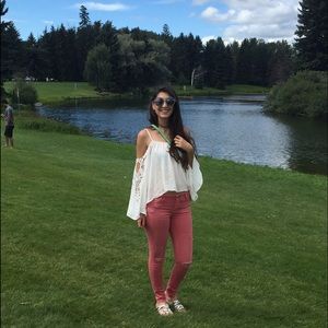 Meet your Posher, Nancy