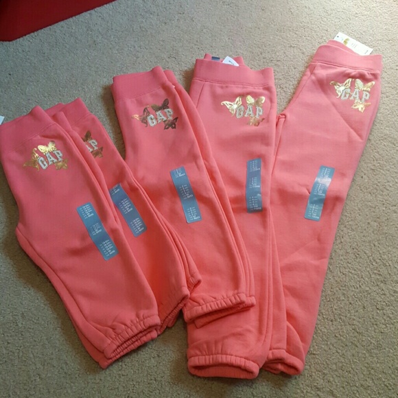 NWT Baby Gap girl Sweatpants firm