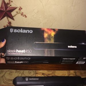 NEW Solano Sleekheat450 Professional Flat Iron, 1"