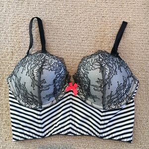 Victoria's Secret NWOT Bra