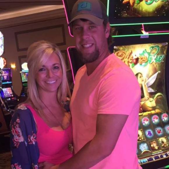 Meet your Posher, Amanda - Picture 1 of 1