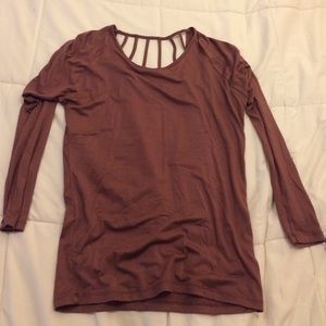 Long-sleeved shirt