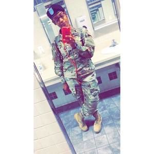 Meet your Posher, Montek-teek