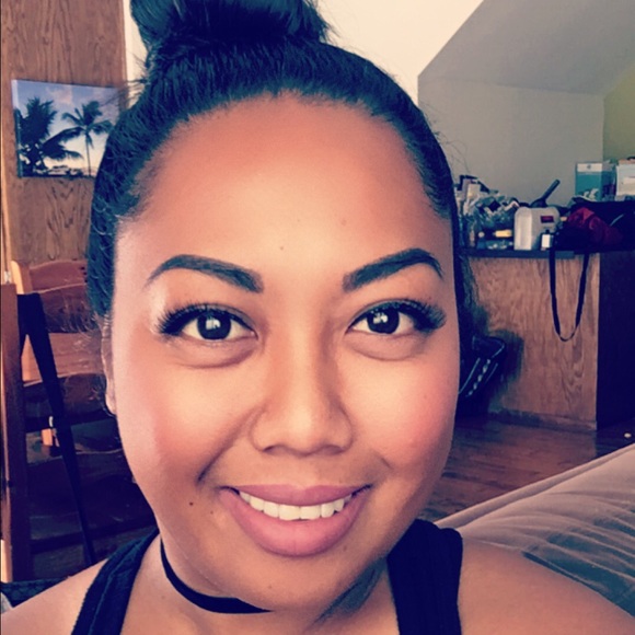 Meet your Posher, Rochelle - Picture 1 of 1