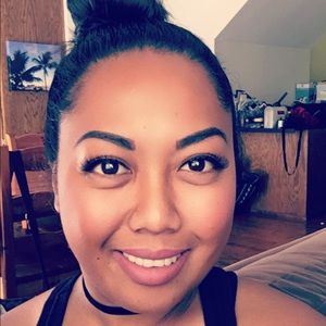 Meet your Posher, Rochelle