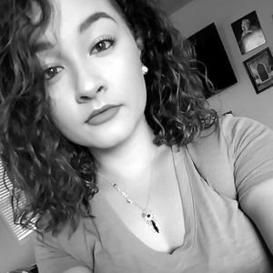 Meet your Posher, Jasmine