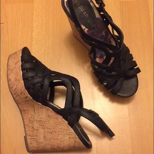 Sexy madden girl wedges