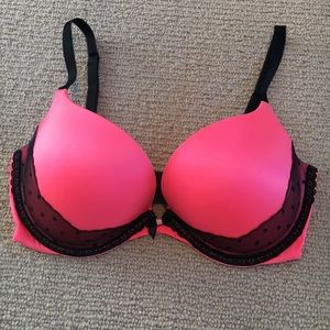 Victoria's Secret EUC Bra