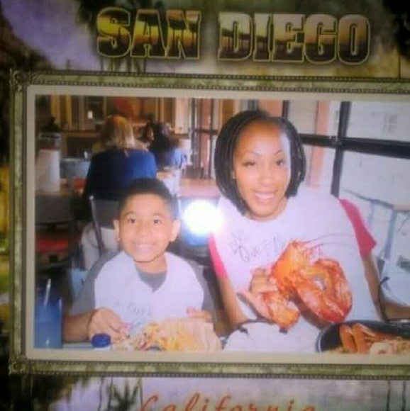 Meet your posher - Picture 2 of 4