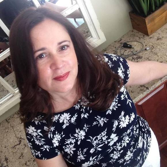 Meet your Posher, Diana