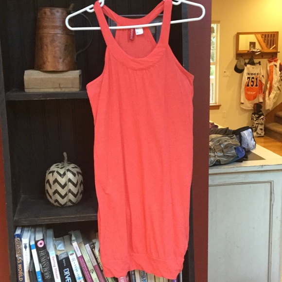 H&M coral tunic, size 4 (S)