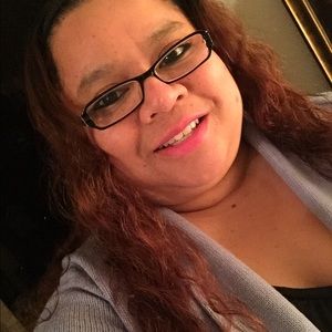 Meet your Posher, Steph