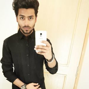 Meet your Posher, Varun