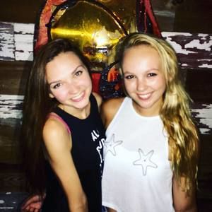 Meet your Posher, Marisa