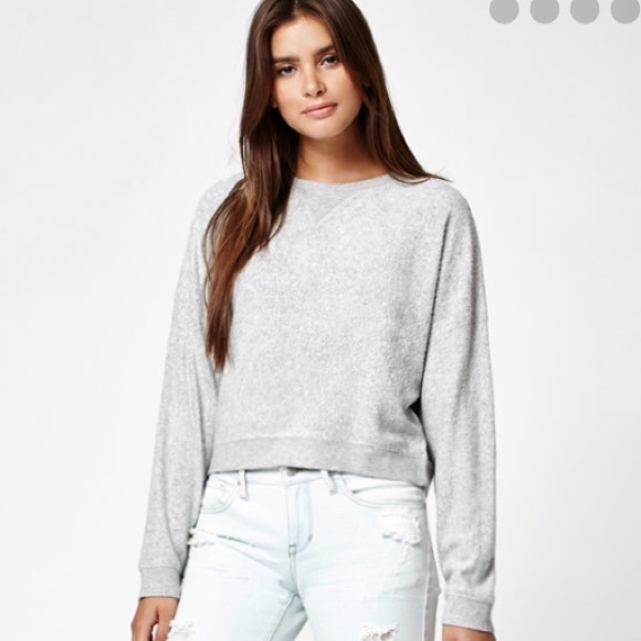 PacSun Sweaters - Kendall and Kylie cropped grey sweater